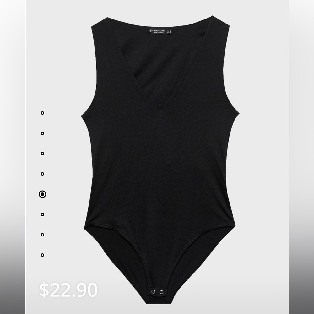 Stradivarius v neck bodysuit